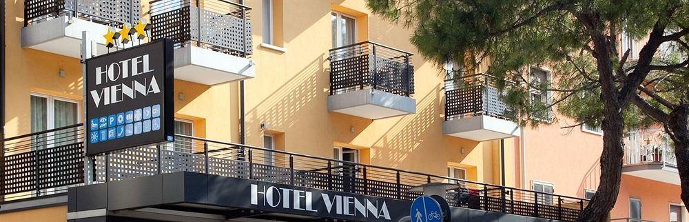 Hotel Vienna Lido di Jesolo Exteriör bild